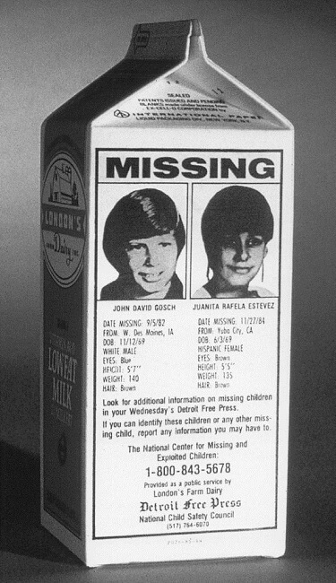 karton po mleku ze zdjęciem zaginionego 12-latka