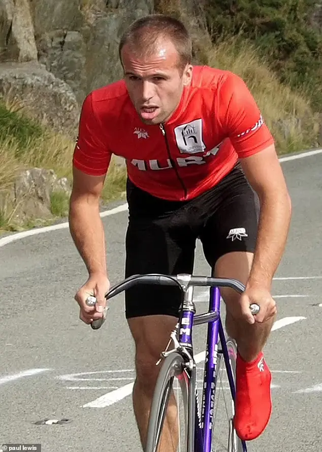 Gareth Williams na rowerze Gareth Williams na rowerze